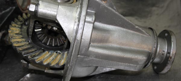 Repaired and reconditioned differential unit